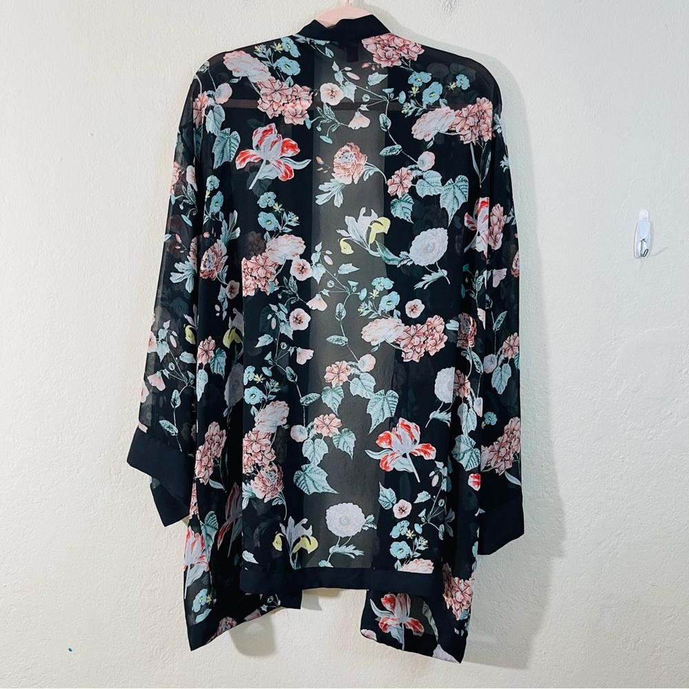Vince Camuto Floral Sheer Kimono Cardigan Women Size XL Black/Pink Boho Vacay - Picture 2 of 9